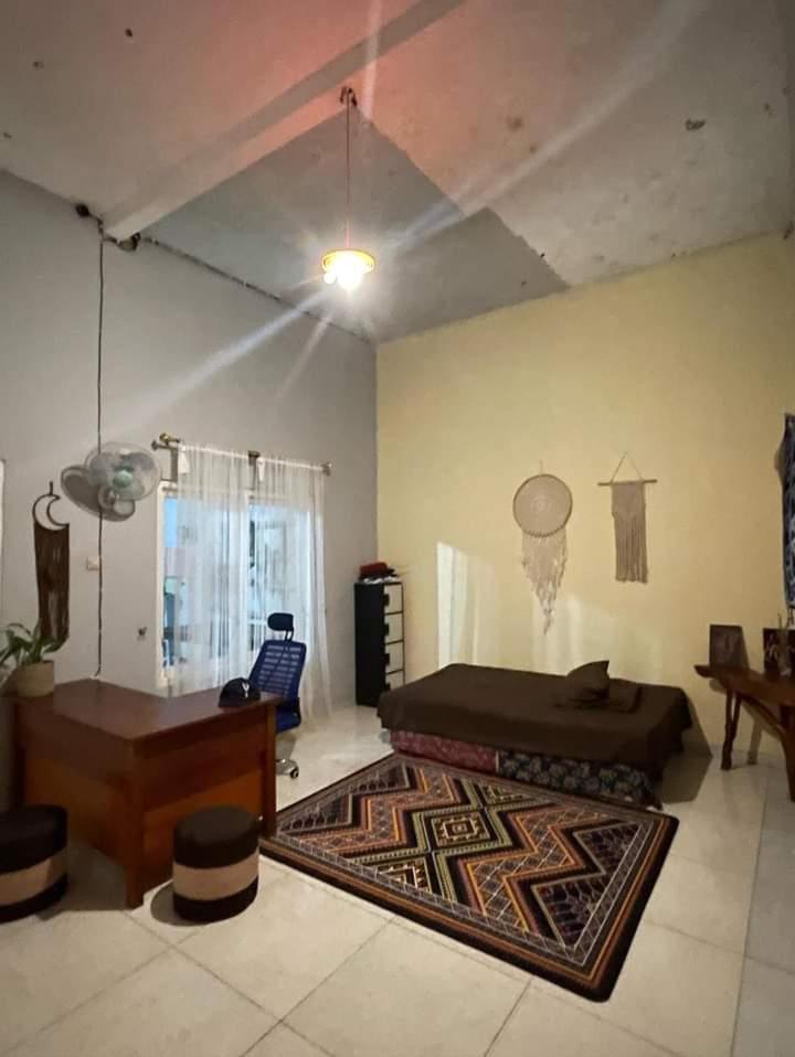 Loyal Friend Hostel كاريمونجاوا المظهر الخارجي الصورة