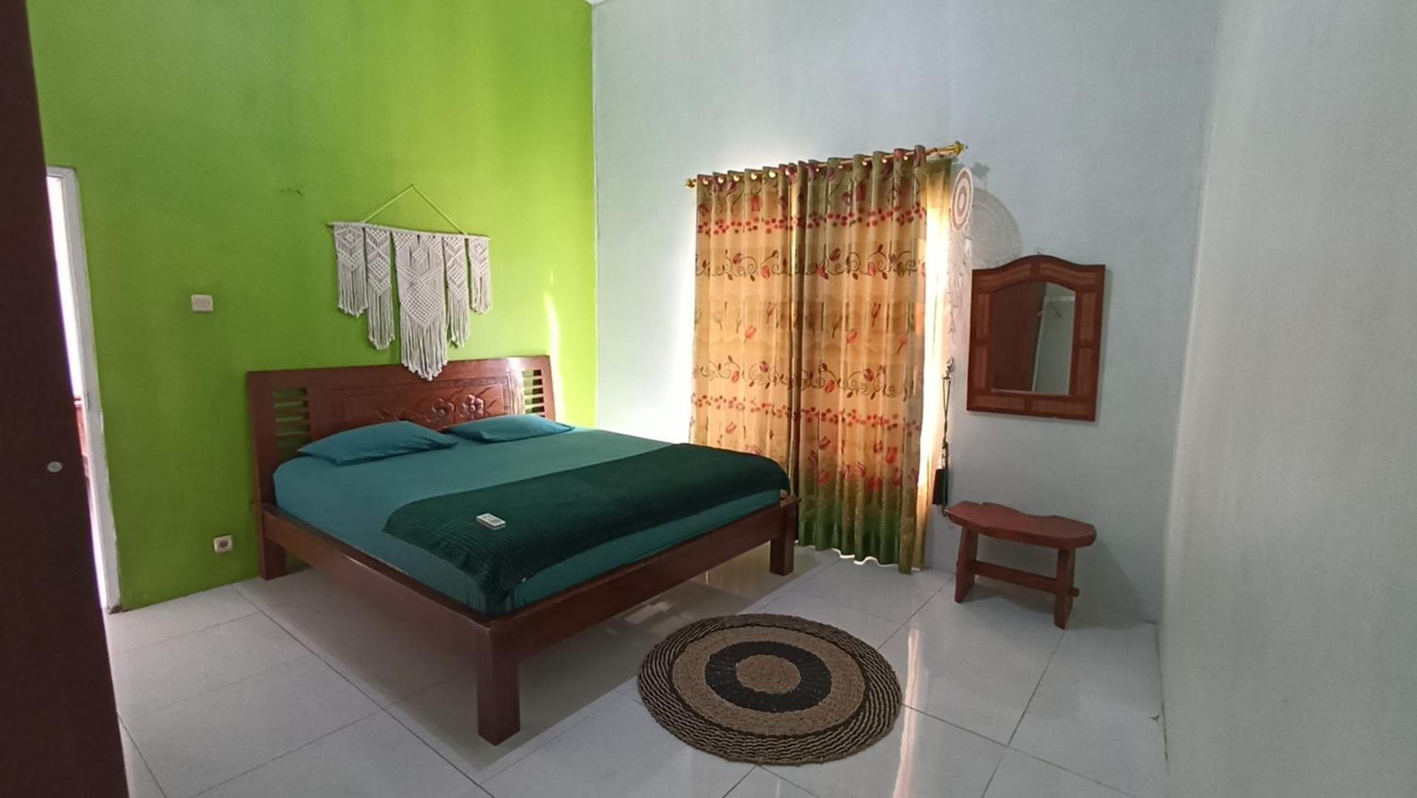 Loyal Friend Hostel كاريمونجاوا الغرفة الصورة